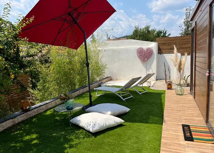 Cosy Love Room